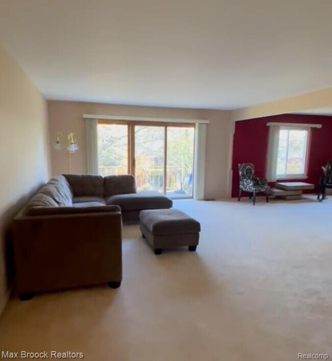 Building Photo - 2425 Mulberry Square