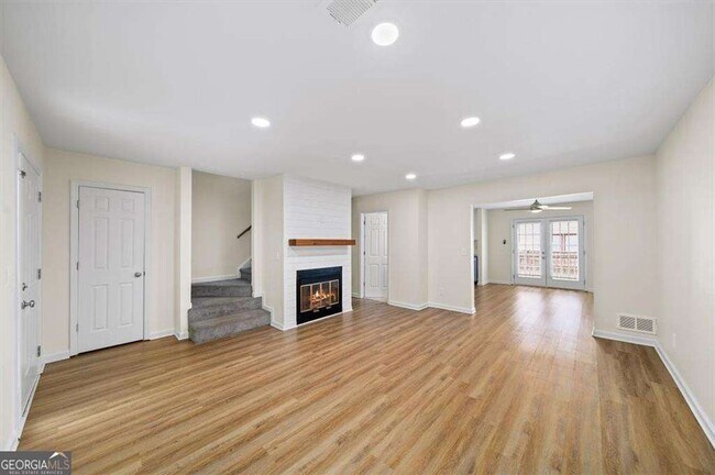 Building Photo - 238 Chads Ford Way