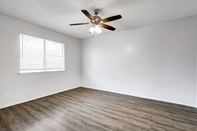 Building Photo - 5234-5236 Meadow Rise Street