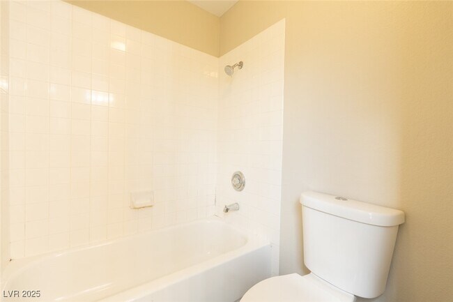 Primary Photo - 7528 Holloran Ct