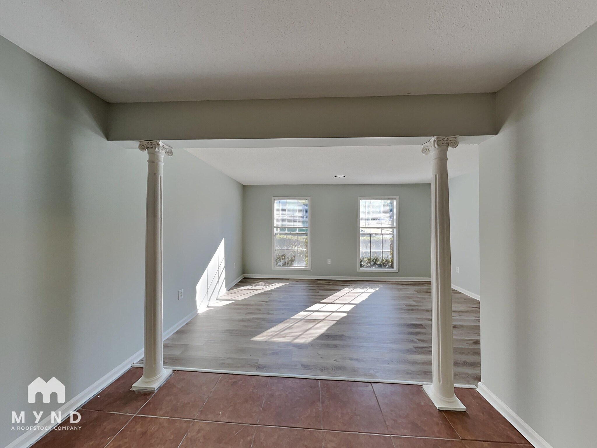 Building Photo - 2569 Richwood St