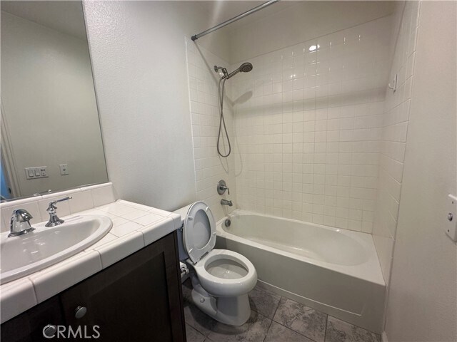 Building Photo - 88 Acadia Ct