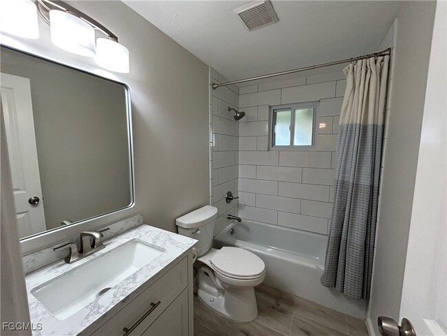 Building Photo - 6128 Cocos Dr