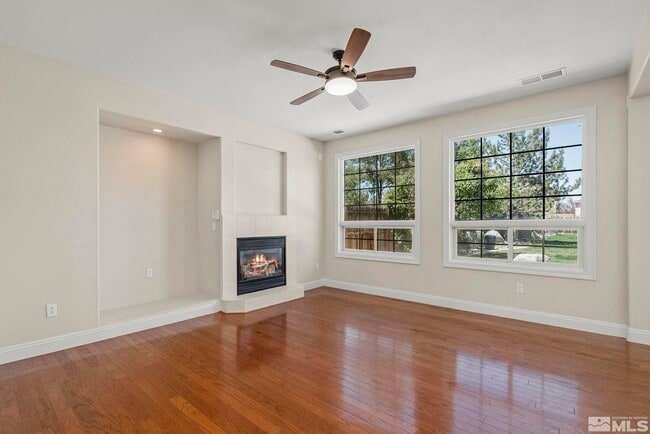 Building Photo - 1755 Cavern Dr