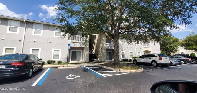 Building Photo - 6094 Maggies Cir