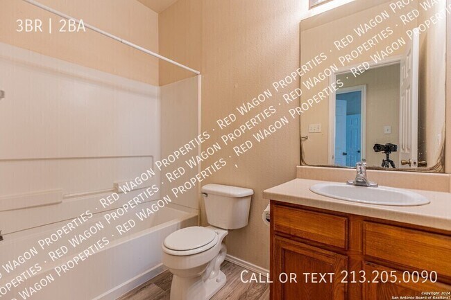 Building Photo - 7226 Golf Way