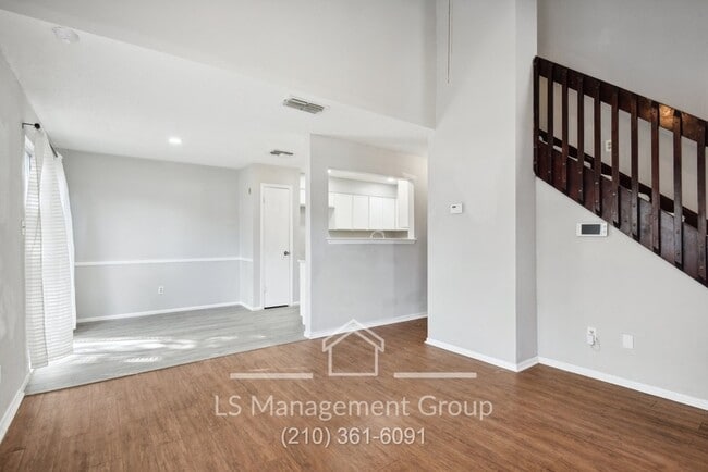 Building Photo - 6716 Windsor Hollow Dr