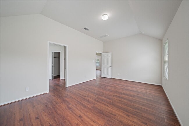 Building Photo - 19011 Taverns Corner Ct