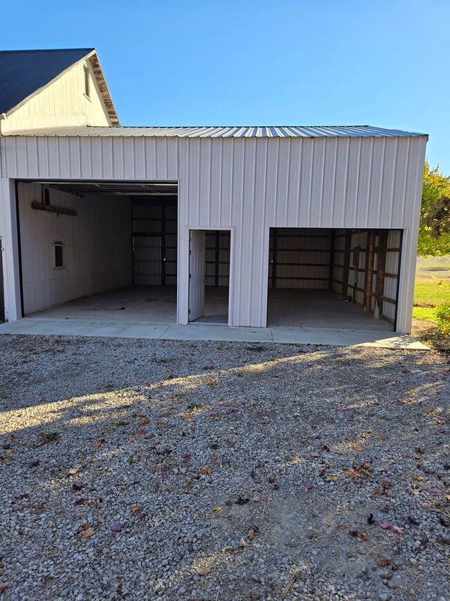 Building Photo - Fall In Love With This Unique Farmhouse!