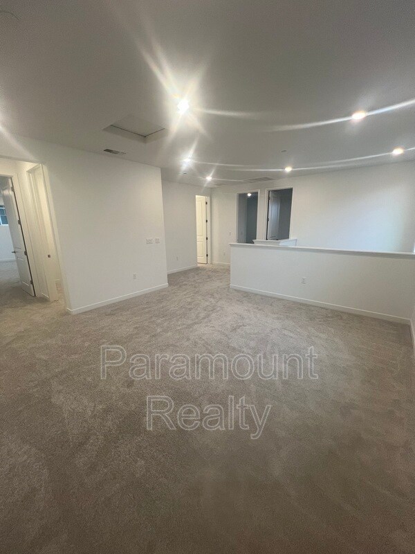 Building Photo - 16516 Barnett St