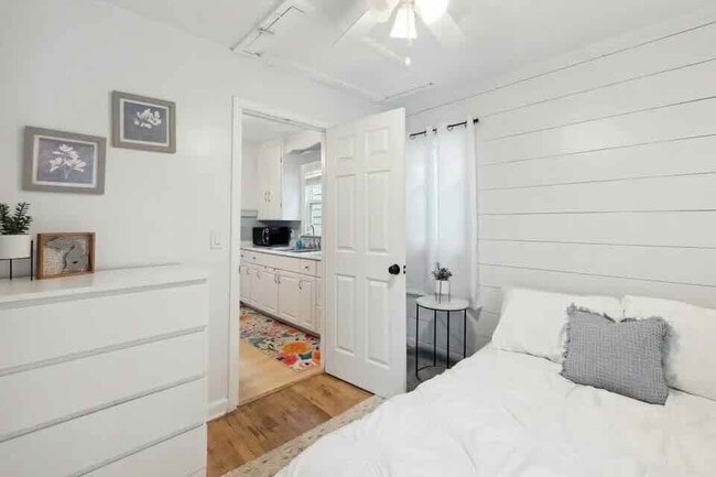 Building Photo - 503 Cornell Ave