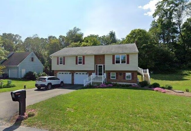 Building Photo - 24 Peach Ln