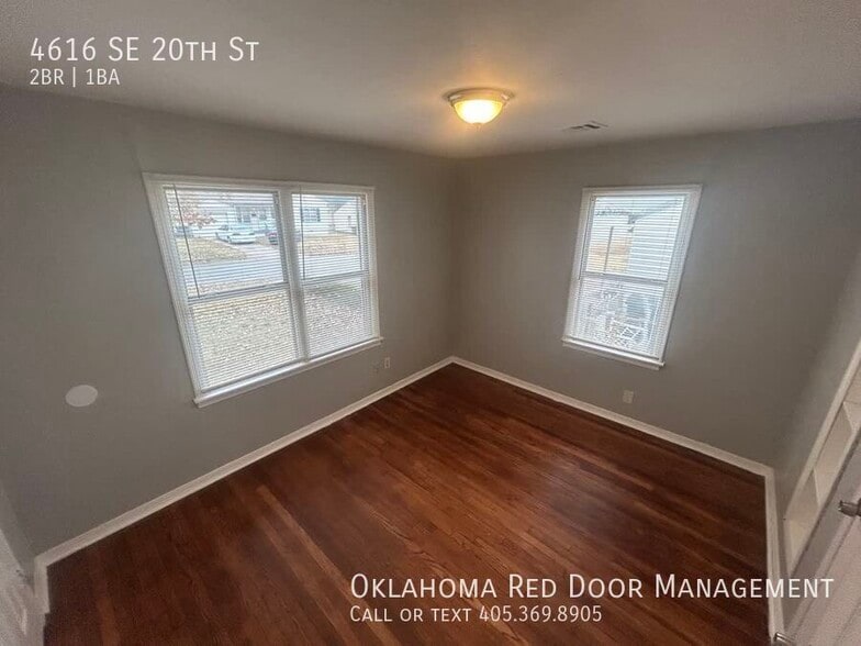 Building Photo - 4616 SE 20th St