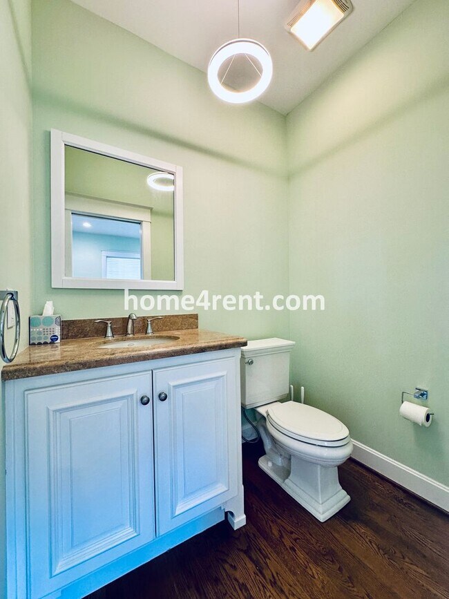 Building Photo - Charming Home Near Country Club Plaza w/ Gorgeous Updates, Wood Floors and a Two Car Garage!