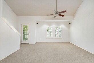 Building Photo - 1131 W 24th St