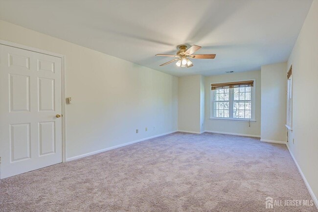 Building Photo - 1109 Stoneridge Cir