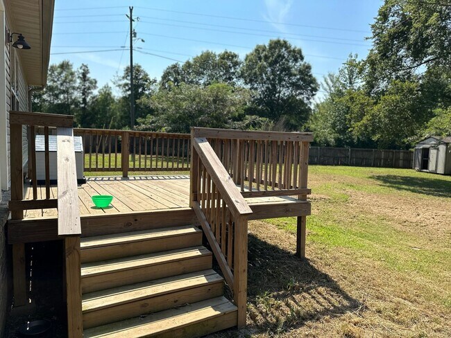 Building Photo - 3-Bedroom, 2-Bathroom Split floor plan Home for Rent in Austin, AR – Available April 2026