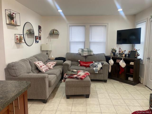 Building Photo - 86 Brookline Ave