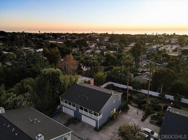 Building Photo - 1204 Hygeia Ave