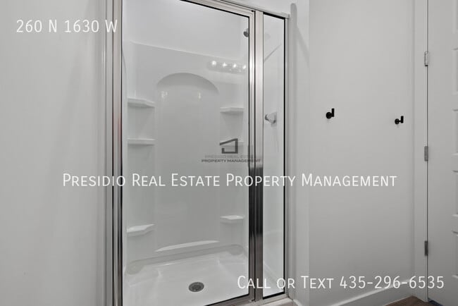 Building Photo - 260 N 1630 W