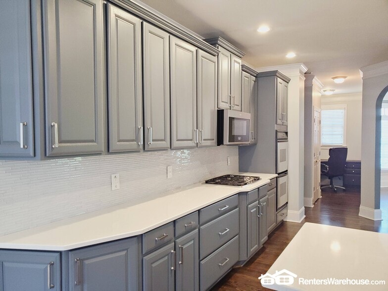 Building Photo - 4401 Wilkerson Manor Dr