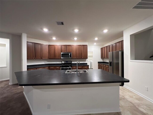 Building Photo - 5719 Texas Sage Dr