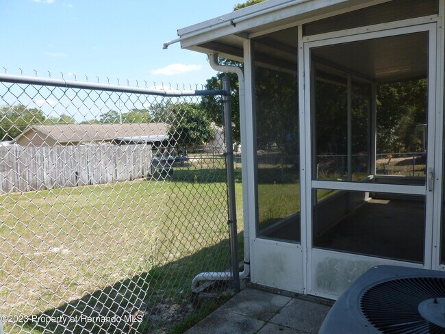 Building Photo - 5330 Springwood Rd