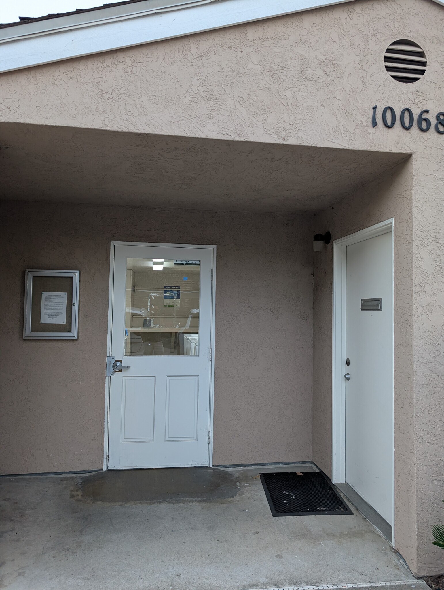 Laundry room - 10006 Maya Linda Rd