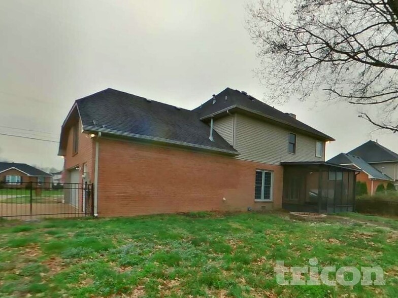 Building Photo - 107 Cross Creek Ln