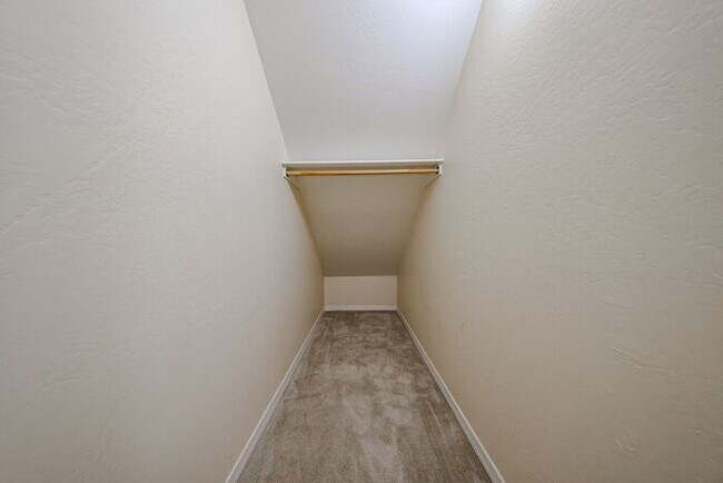 Building Photo - Stunning home located in the heart of Chandler, AZ!