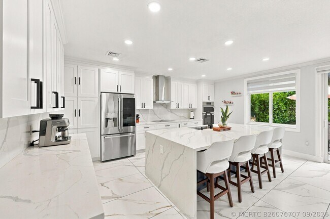 Building Photo - 7930 Rockport Cir