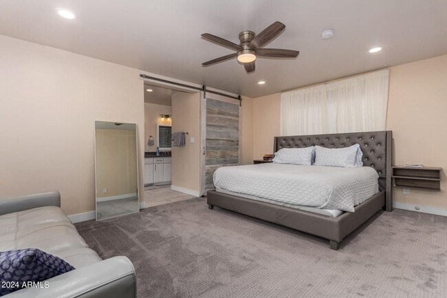 Building Photo - AMAZING ASU HOUSE IN GREAT STUDENT AREA