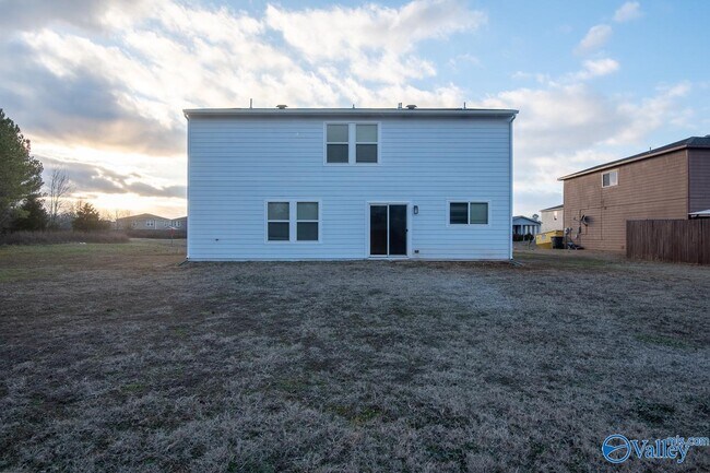 Building Photo - 213 Bumper Crop Ln NW