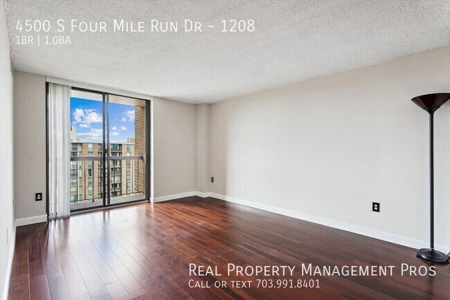 Building Photo - 4500 S Four Mile Run Dr