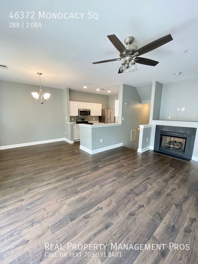 Building Photo - 46372 Monocacy Square
