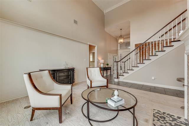Building Photo - 704 Kleberg Ct