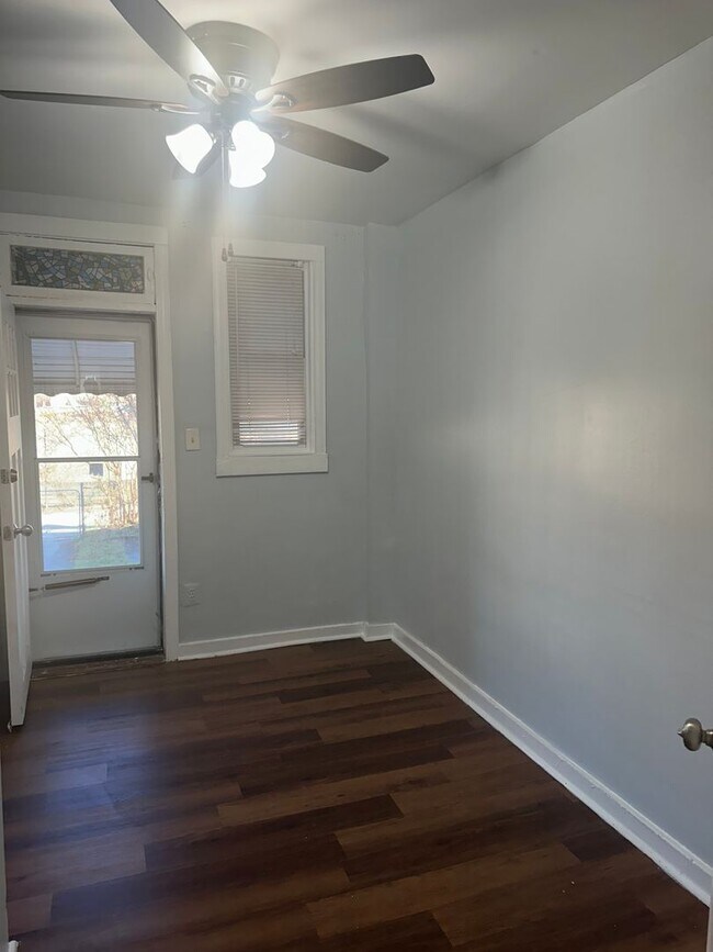 Building Photo - 2927 Edison Hwy