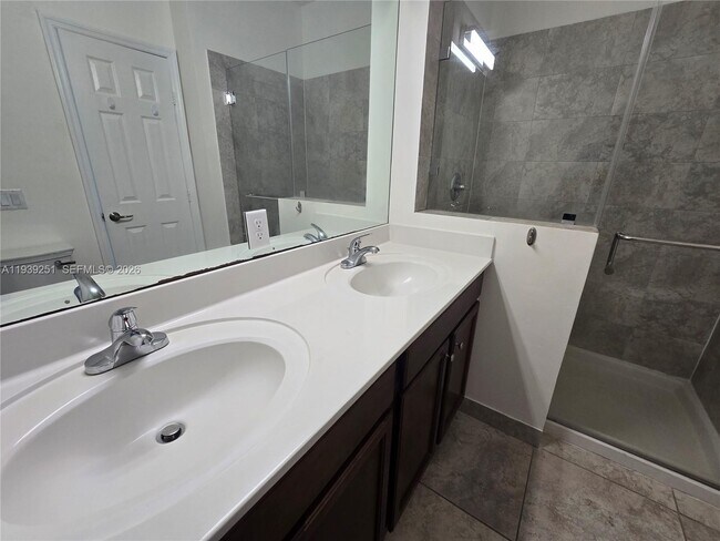 Building Photo - 260 NW 109th Ave