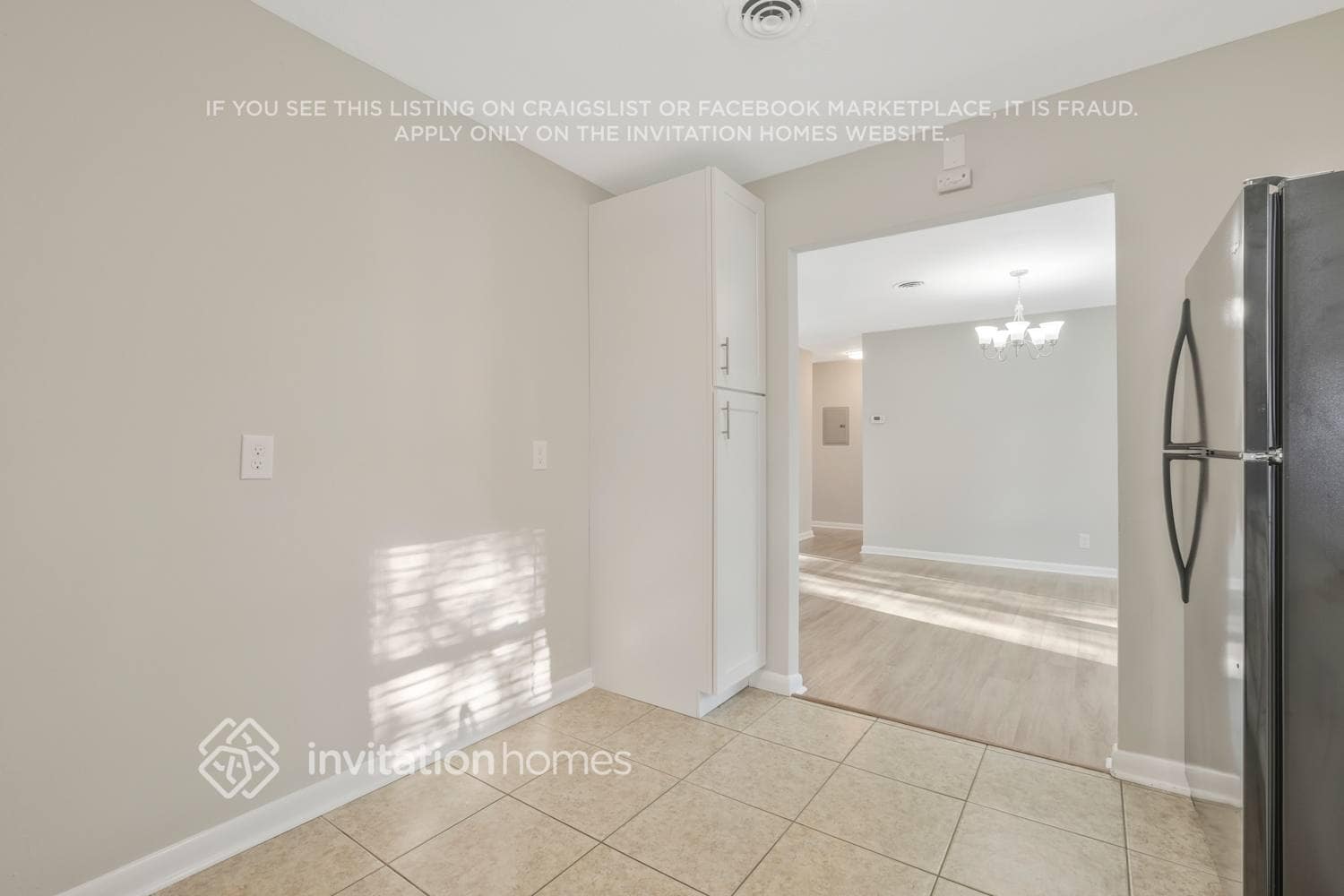 Building Photo - 5020 Chivalry Dr