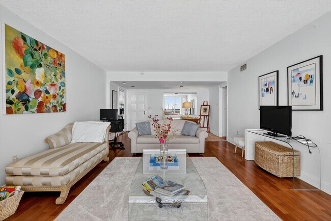 Building Photo - 2780 S Ocean Blvd