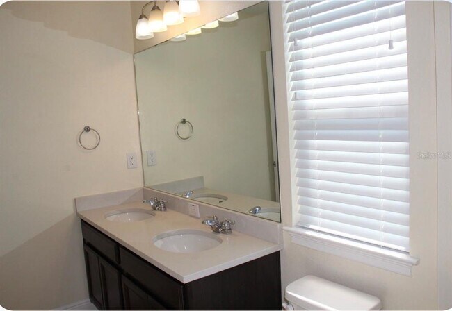 Building Photo - 6206 Scarlet Darter Wy