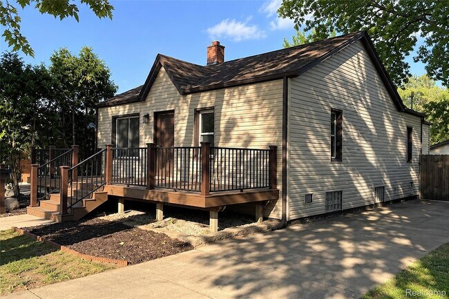 Building Photo - 5712 Drexel St
