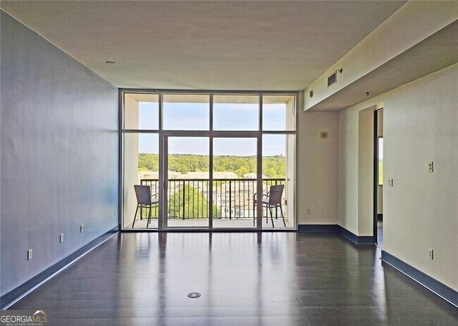 Building Photo - 4561 Olde Perimeter Way