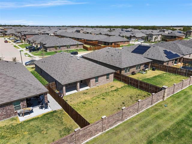 Building Photo - 3000 Buttonbush Dr