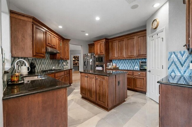 Building Photo - 3800 Turkey Path Bend