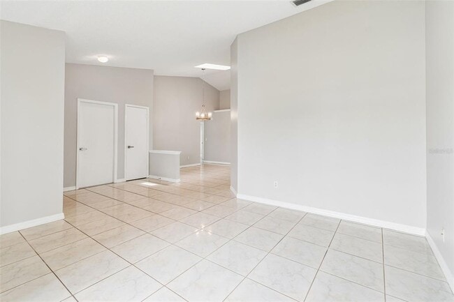 Building Photo - 10105 Sea spray Pl
