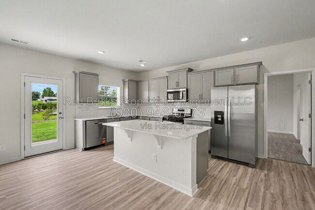 Building Photo - 524 Blackpool Ct