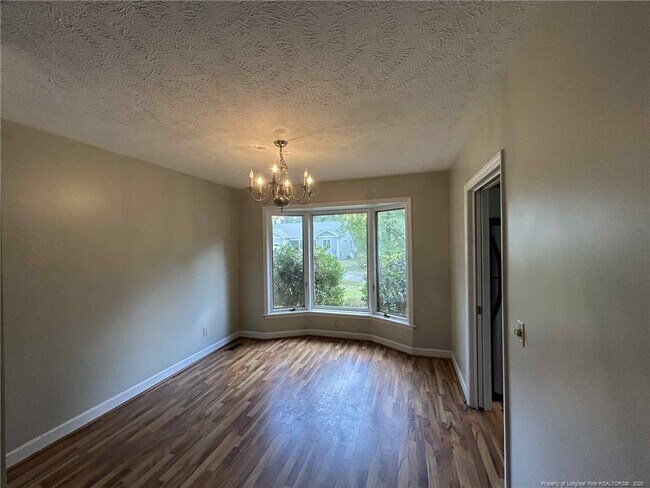 Building Photo - 8043 Canterbury Cir