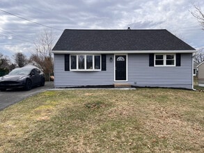 Building Photo - 312 Summer Ave