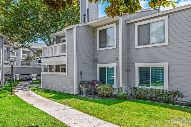Building Photo - 134 Mangano Cir